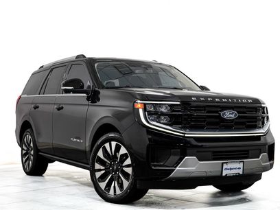 Certified 2025 Ford Expedition Platinum w/ Driver's Package