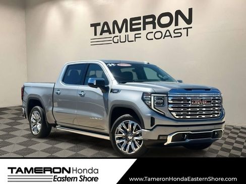 Used 2024 GMC Sierra 1500 Denali w/ Denali Reserve Package image 1