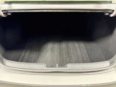 Used 2023 Hyundai Elantra SEL FWD image 25