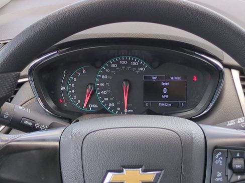 Certified 2020 Chevrolet Trax LS FWD image 10