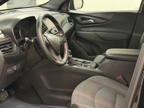 Certified 2024 Chevrolet Equinox RS FWD image 22