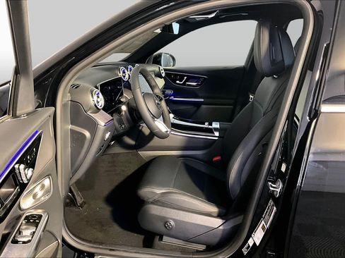 New 2026 Mercedes-Benz GLC 300 4MATIC image 13