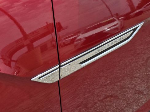 Used 2020 Volkswagen Atlas Cross Sport SEL image 40