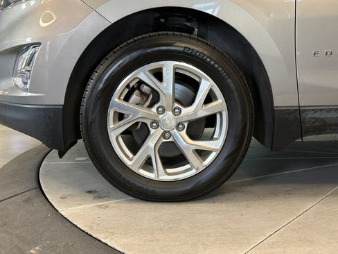 Used 2018 Chevrolet Equinox LT AWD/4WD image 25