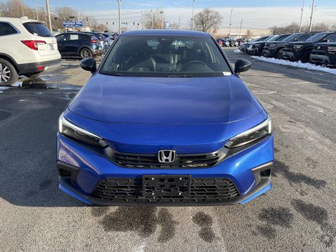 Used 2023 Honda Civic Sport image 16