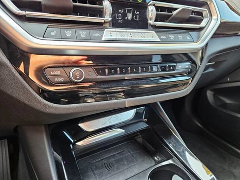 Used 2024 BMW X3 xDrive30i AWD/4WD image 36