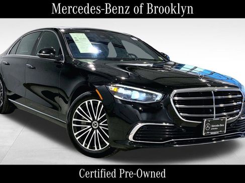 Used 2024 Mercedes-Benz S 580e 4MATIC Sedan image 1