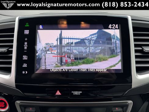 Used 2016 Honda Pilot Touring image 36