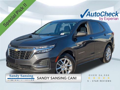 Used 2022 Chevrolet Equinox LS image 1