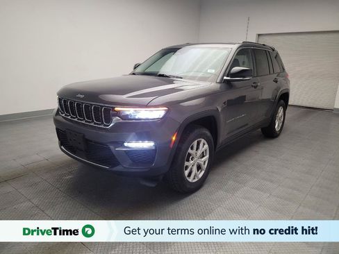 Used 2023 Jeep Grand Cherokee Limited AWD/4WD image 1