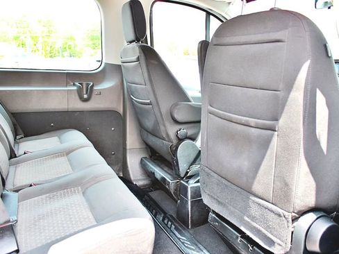Used 2020 Ford Transit 350 XLT image 47