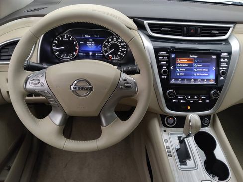 Used 2015 Nissan Murano SV FWD image 22