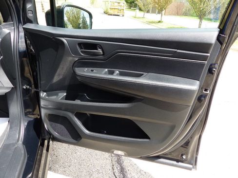 Used 2024 Honda Odyssey Sport image 41