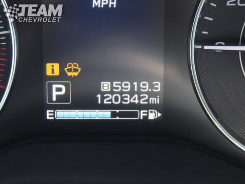 Used 2019 Subaru Impreza 2.0i Limited image 15