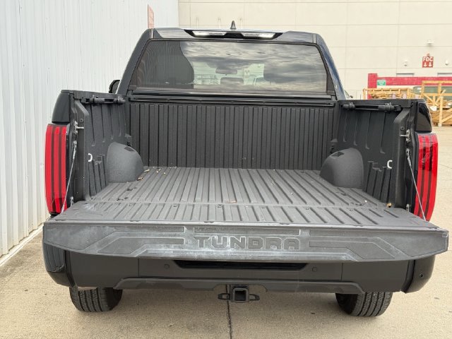 Used 2024 Toyota Tundra SR5 w/ SR5 Premium Package AWD/4WD image 32