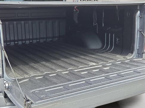 Used 2022 GMC Canyon AT4 w/ Trailering Package AWD/4WD image 9