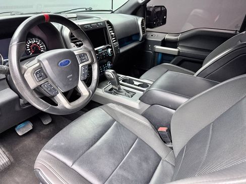 Used 2019 Ford F150 Raptor w/ Equipment Group 802A Luxury AWD/4WD image 9