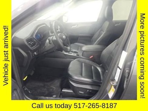 Used 2023 Ford Escape Platinum w/ Class II Trailer Tow Package AWD/4WD image 4