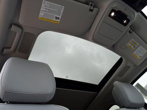 New 2026 Ford Expedition Max Platinum AWD/4WD image 26