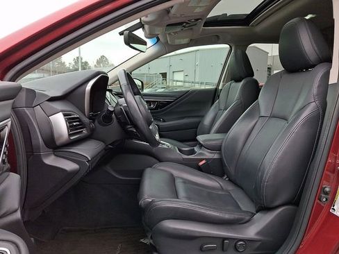 Used 2021 Subaru Outback Limited image 13