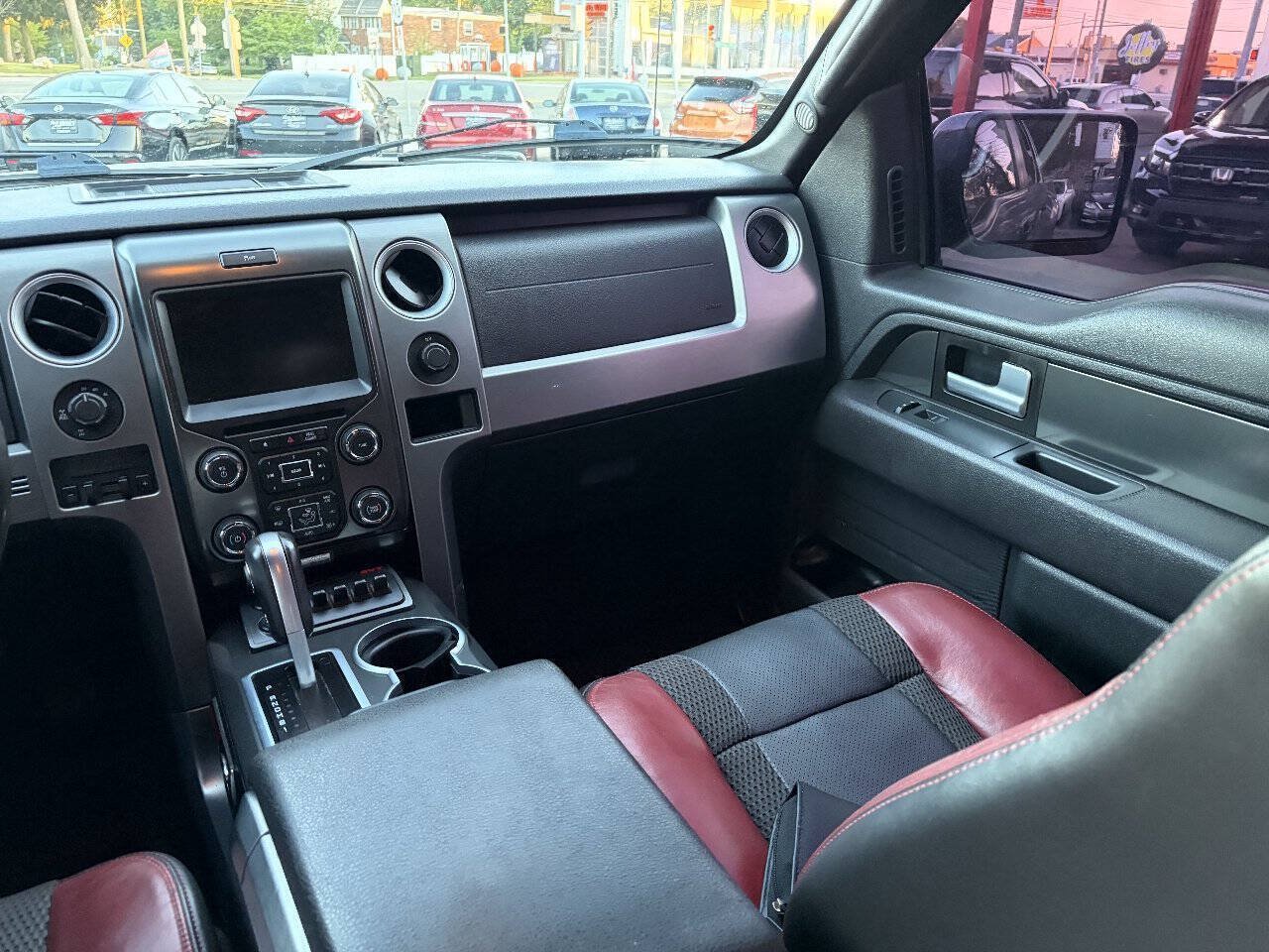 Used 2014 Ford F150 Raptor w/ Equipment Group 801A Luxury AWD/4WD image 13