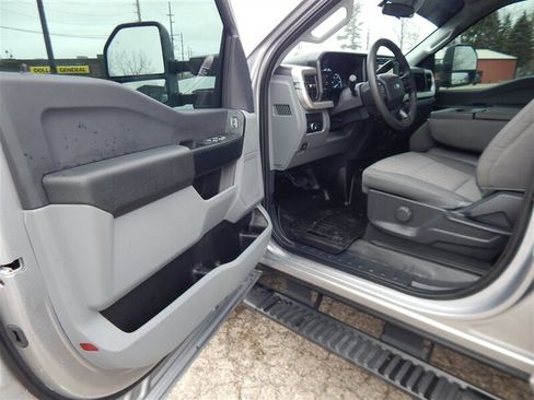 Used 2024 Ford F350 XL image 24