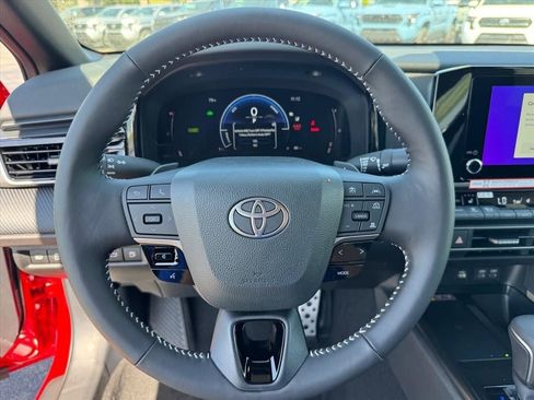 New 2026 Toyota Camry SE w/ Convenience Package FWD image 17