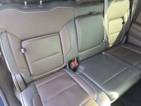 Used 2022 GMC Sierra 1500 Denali w/ Denali Carbonpro Edition image 26