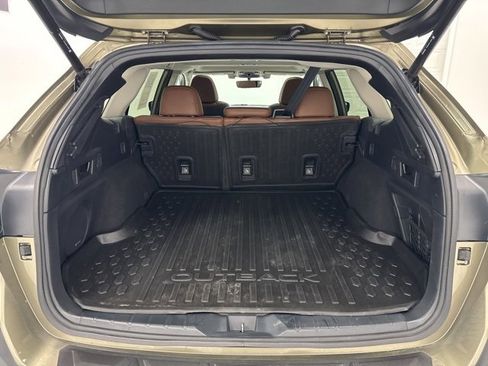 Used 2020 Subaru Outback Touring w/ Popular Package #2 image 27