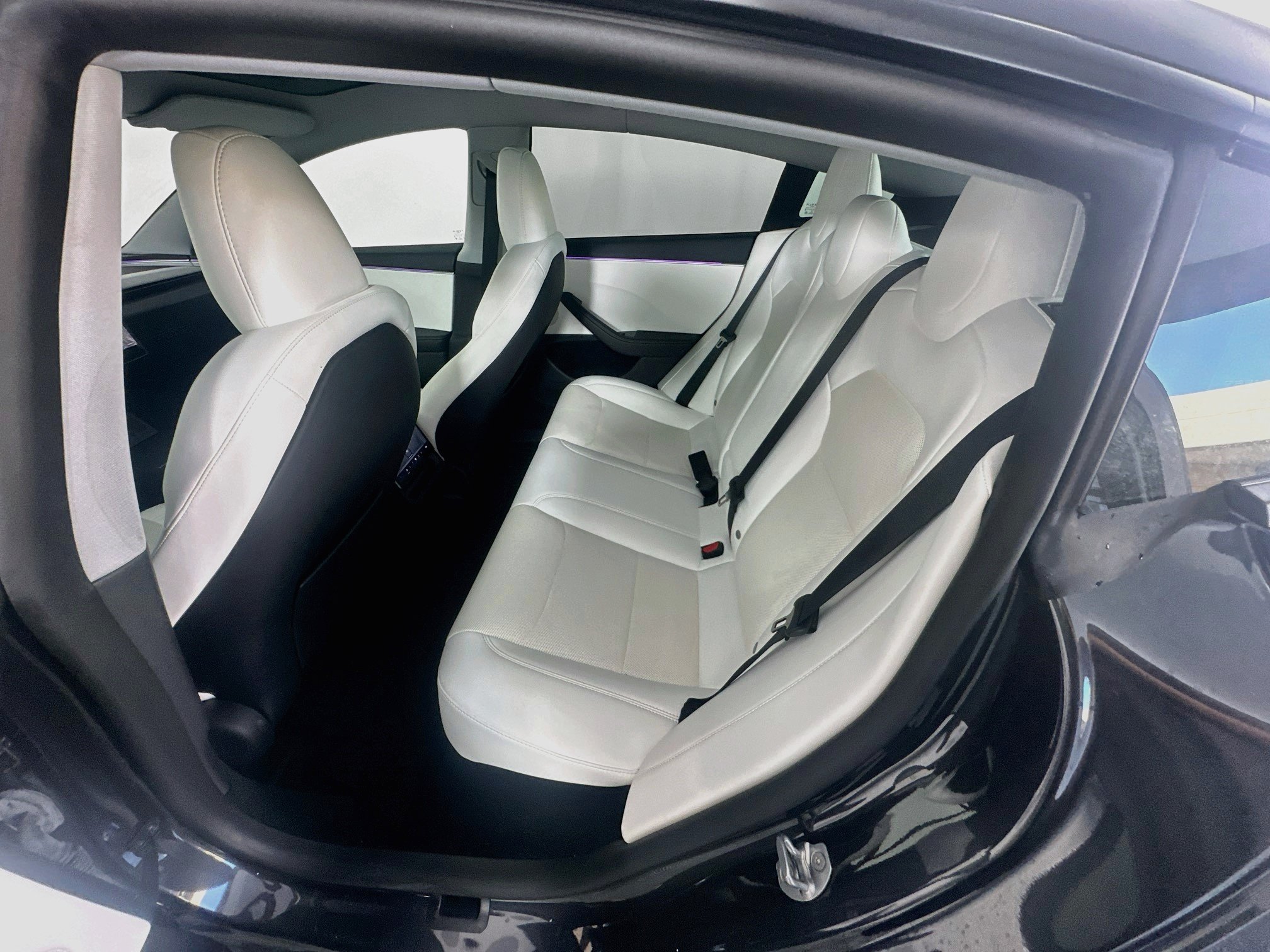 Used 2025 Tesla Model 3 RWD image 28
