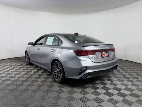 Certified 2024 Kia Forte GT-Line image 12