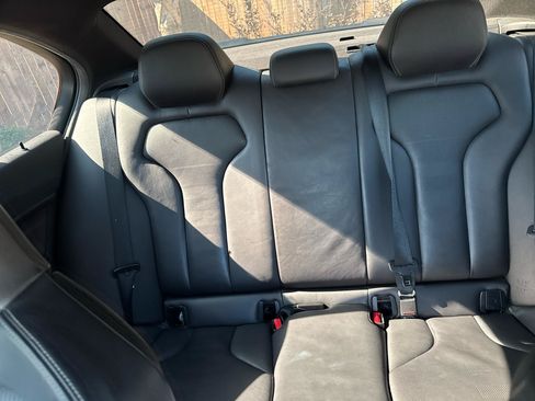 Used 2015 BMW M3 RWD image 33