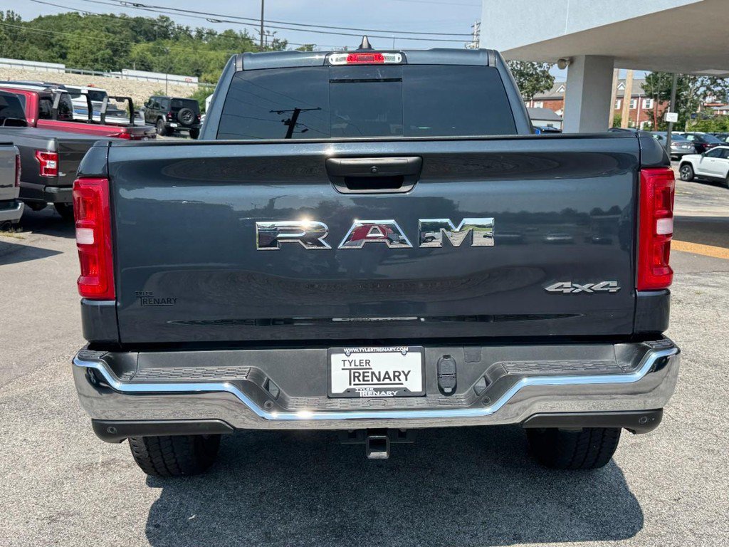 Used 2025 RAM 1500 Tradesman AWD/4WD image 4