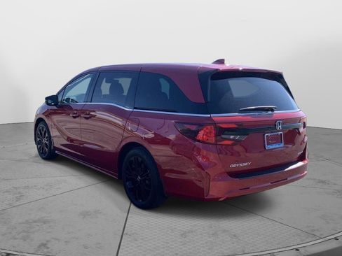 Certified 2025 Honda Odyssey Sport-L image 5