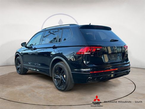 Used 2024 Volkswagen Tiguan SE R-Line image 5
