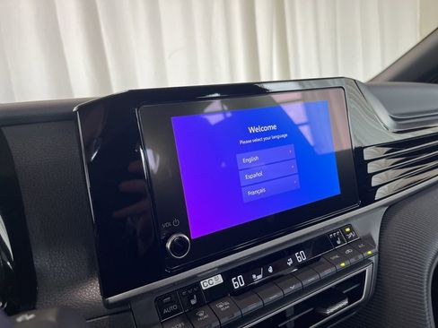 New 2026 Toyota Camry Hybrid AWD/4WD image 12
