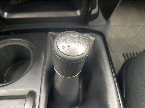 Used 2021 Toyota 4Runner TRD Off-Road Premium image 18