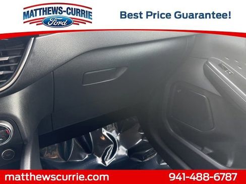 Certified 2020 Ford Escape Titanium FWD image 24