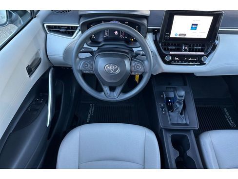 New 2026 Toyota Corolla Cross L image 16