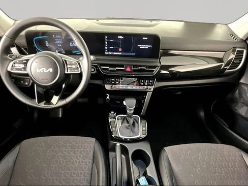 Certified 2026 Kia Seltos S FWD image 7