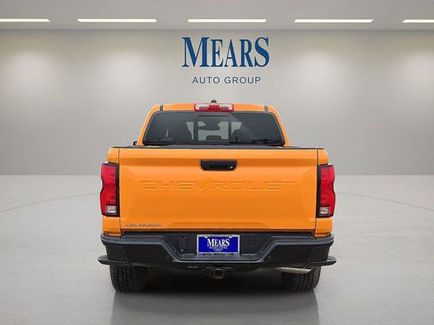 Used 2025 Chevrolet Colorado Z71 w/ Technology Package image 4