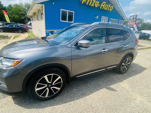 Used 2018 Nissan Rogue SL w/ Premium Package AWD/4WD image 2