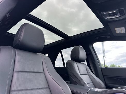 Certified 2022 Mercedes-Benz GLE 350 image 18