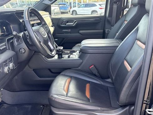 Used 2024 GMC Sierra 1500 AT4 w/ Technology Package image 19