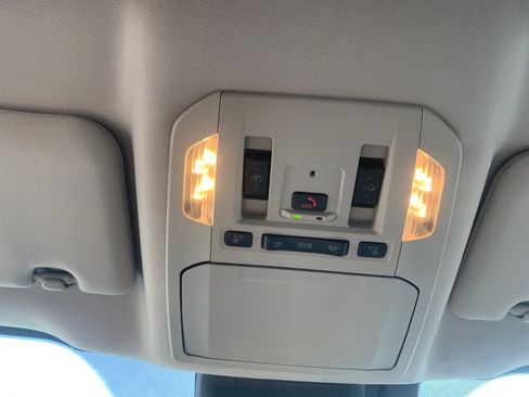 Used 2024 Toyota Highlander Platinum image 20