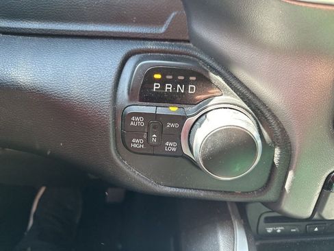 Used 2019 RAM 1500 Big Horn image 12