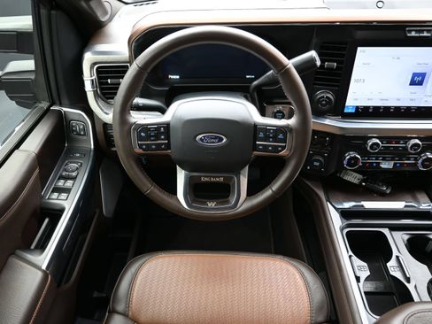 Used 2025 Ford F250 King Ranch AWD/4WD image 26
