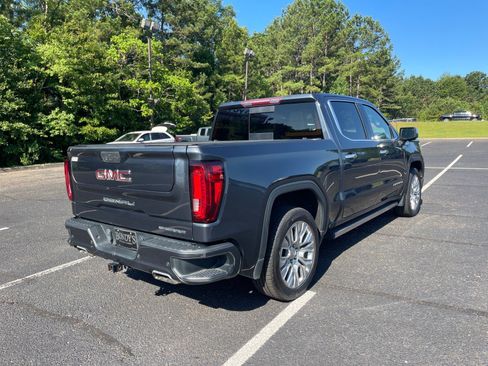 Used 2022 GMC Sierra 1500 Denali w/ Denali Premium Package AWD/4WD image 17