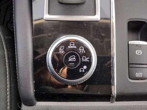 Used 2022 Mitsubishi Outlander ES image 27