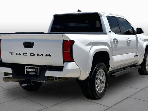 Used 2024 Toyota Tacoma SR5 RWD image 13